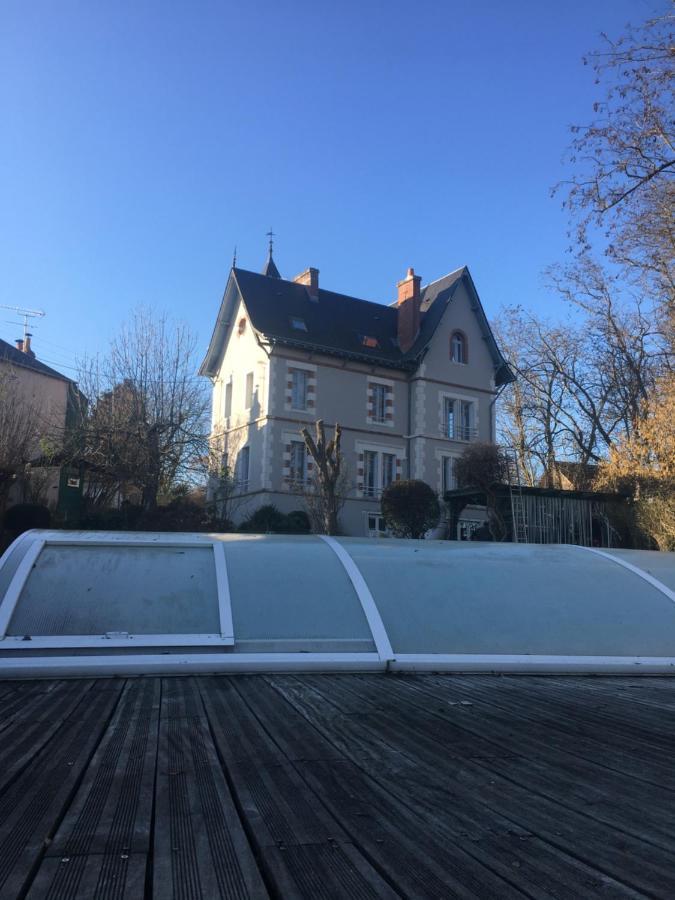 Les Dameraudes Gien Exterior foto