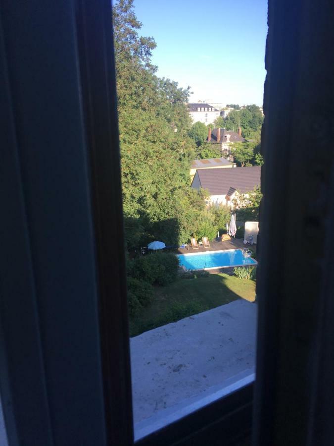Les Dameraudes Gien Exterior foto