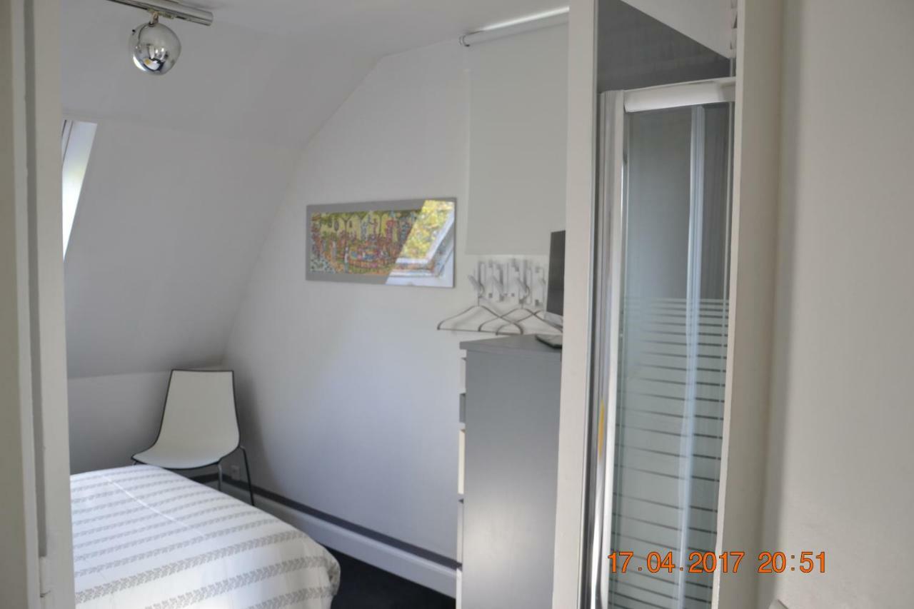 Les Dameraudes Gien Exterior foto